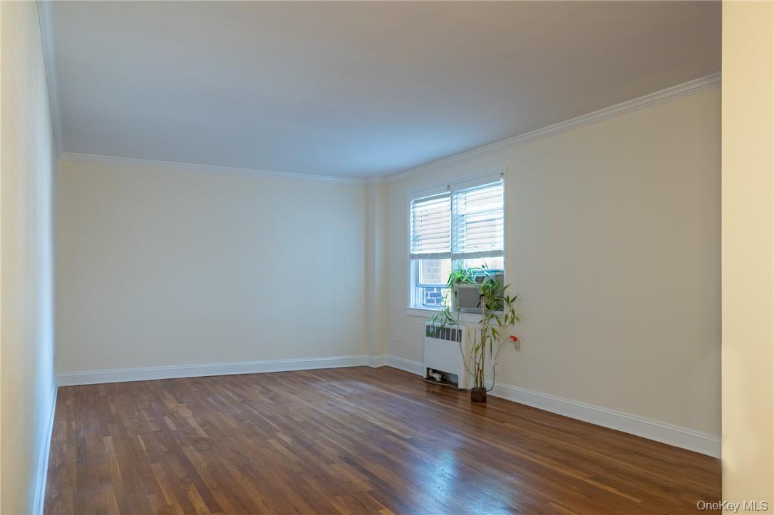 33 E Grand Street C2c Property Photo 6