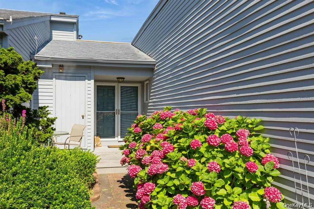 34 Harbour Property Photo 2