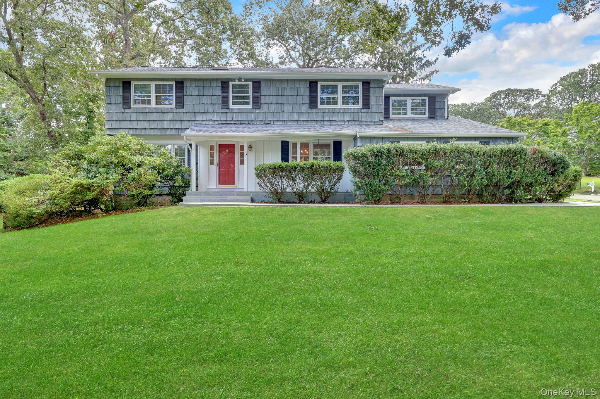 15 Tobi Lane Property Photo 1