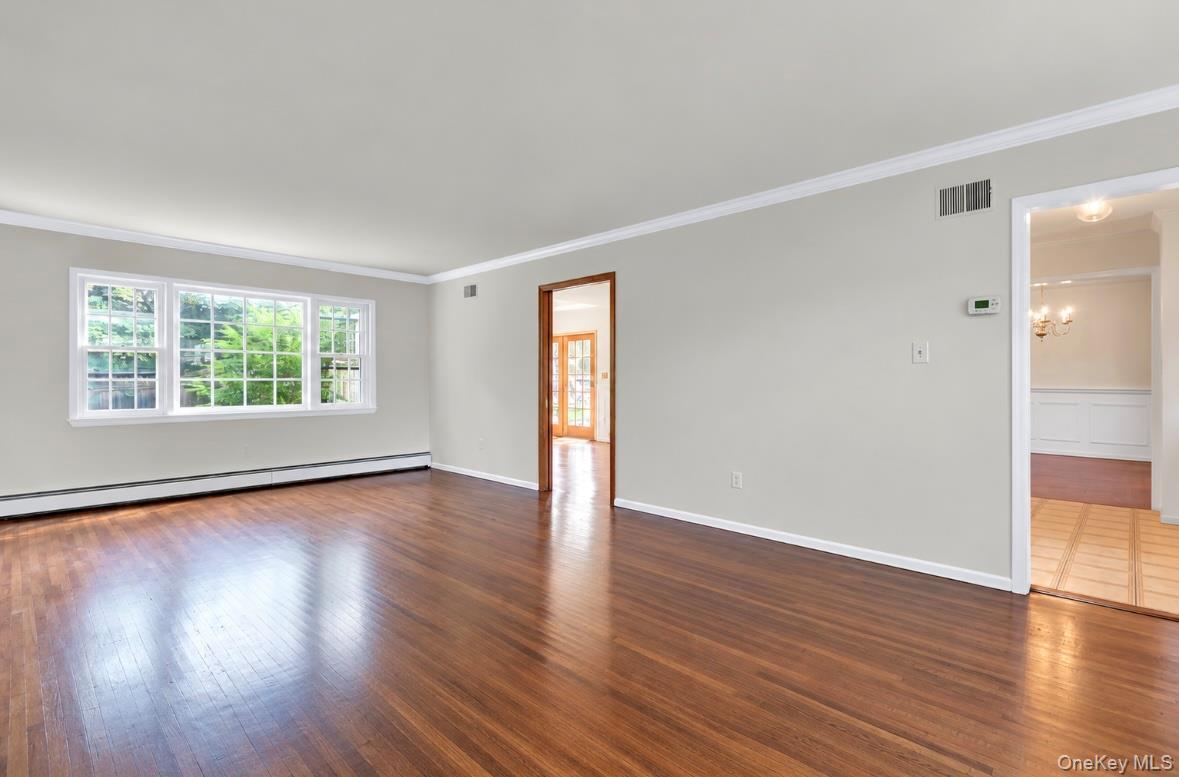 15 Tobi Lane Property Photo 16