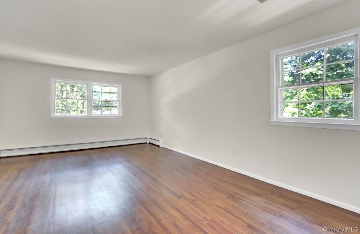 15 Tobi Lane Property Photo 20