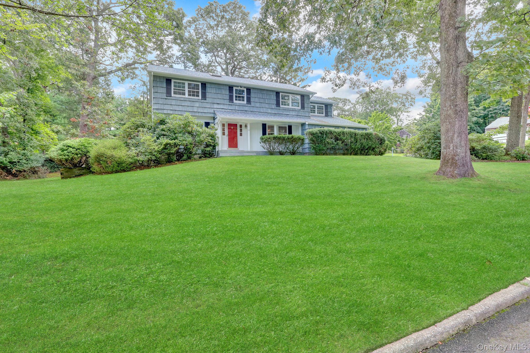 15 Tobi Lane Property Photo 39
