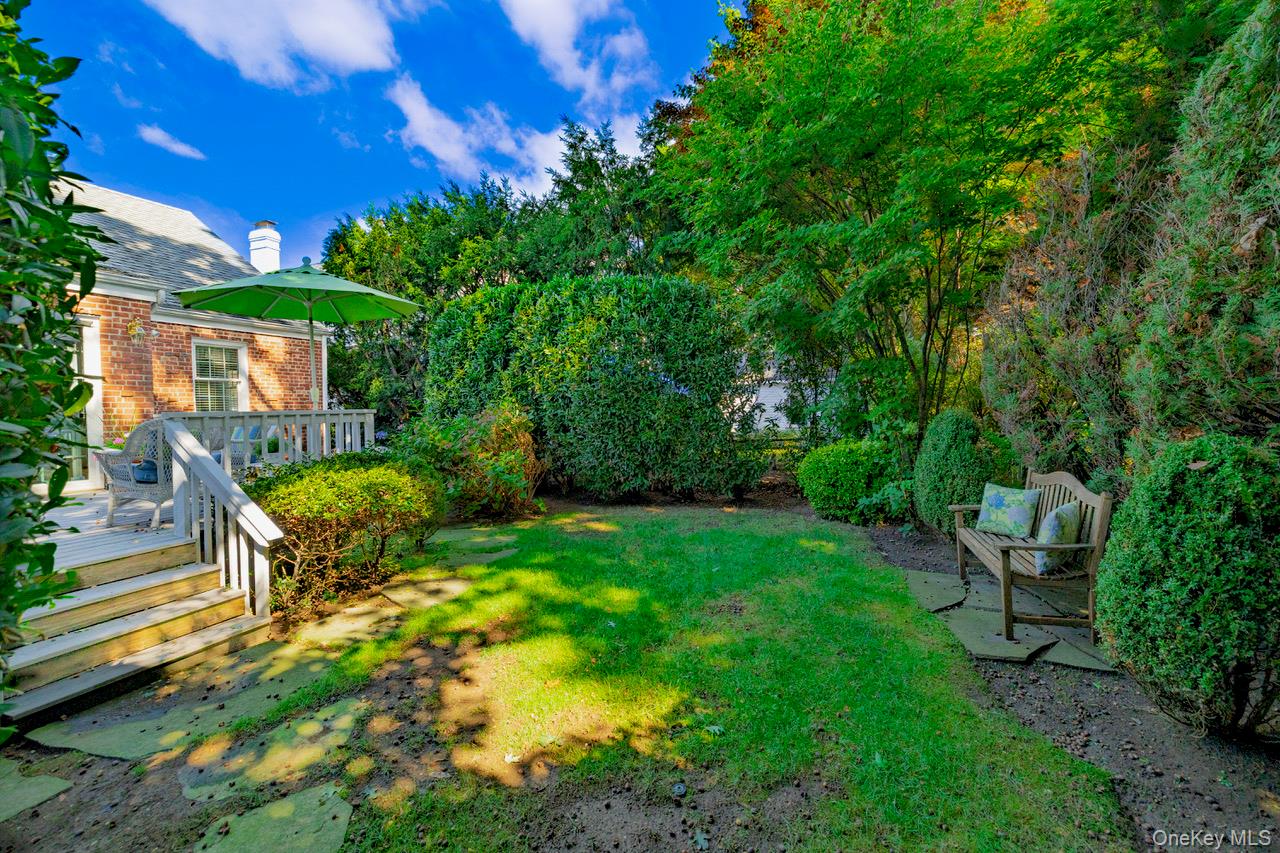 455 Morris Avenue Property Photo 19