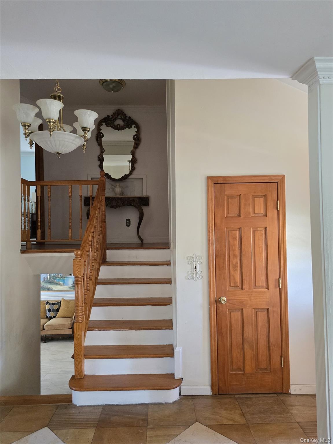 950 Linkwood Drive Property Photo 9