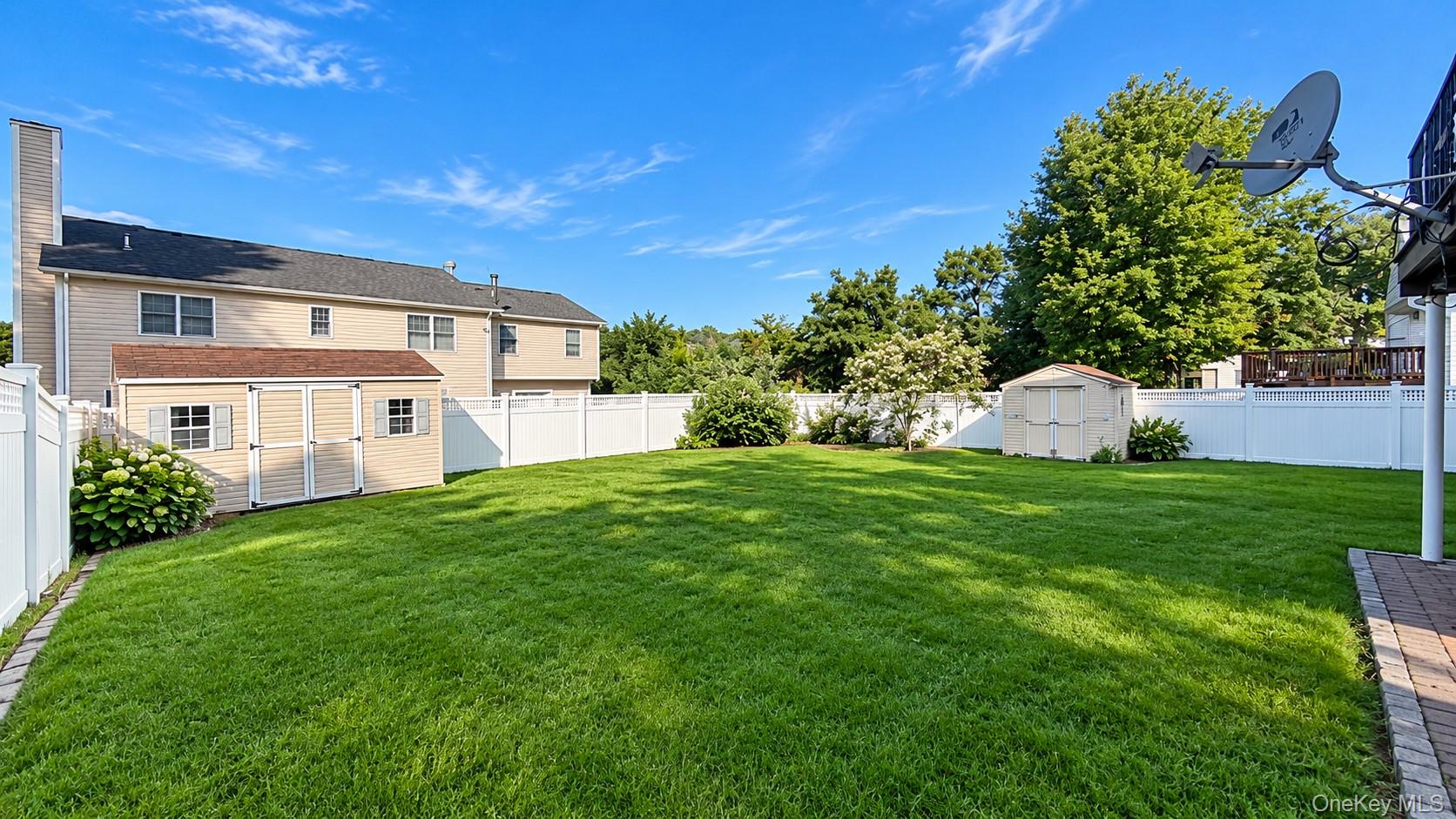 173 Pembrook Drive Property Photo 12