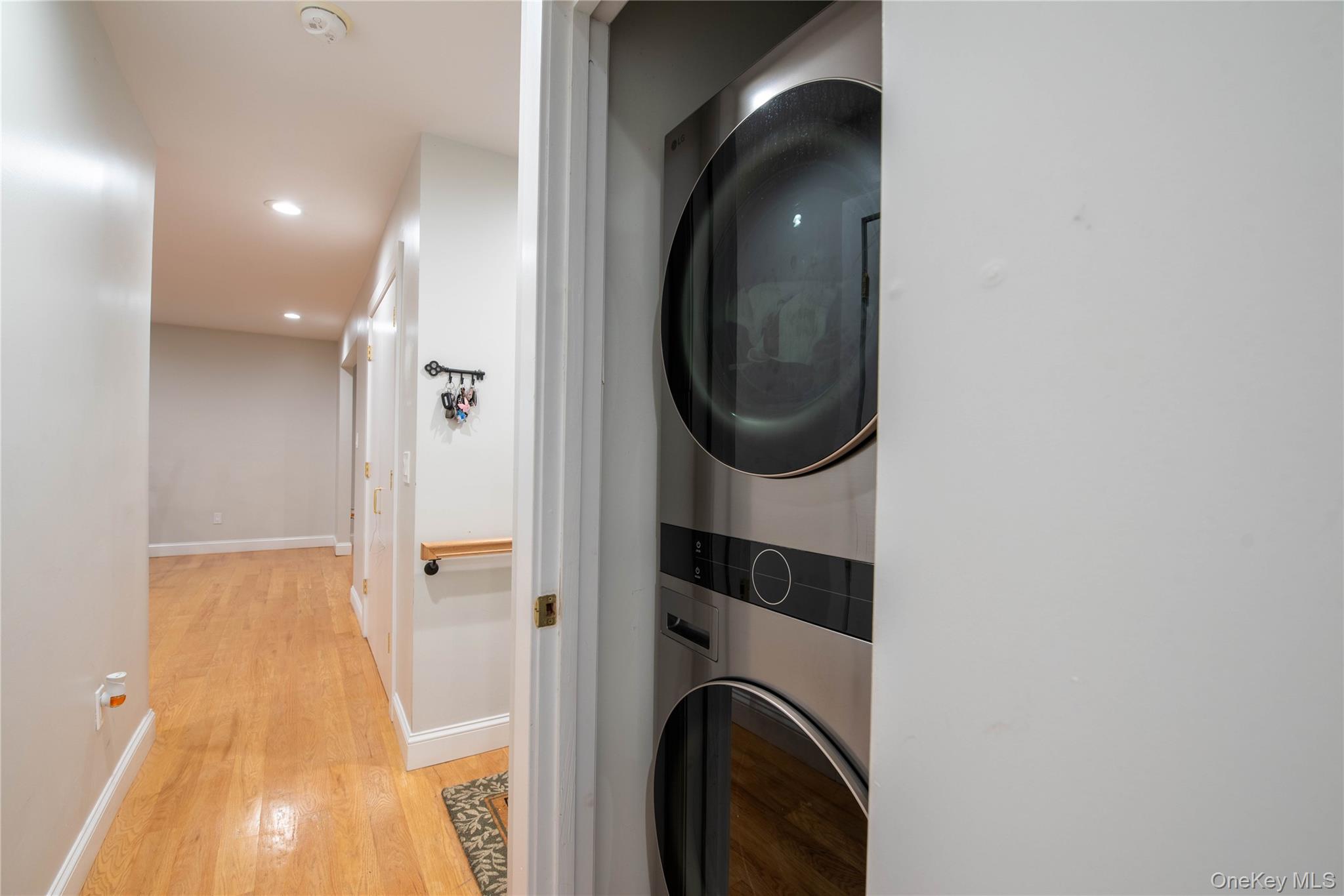 47 Lincoln Terrace Property Photo 15