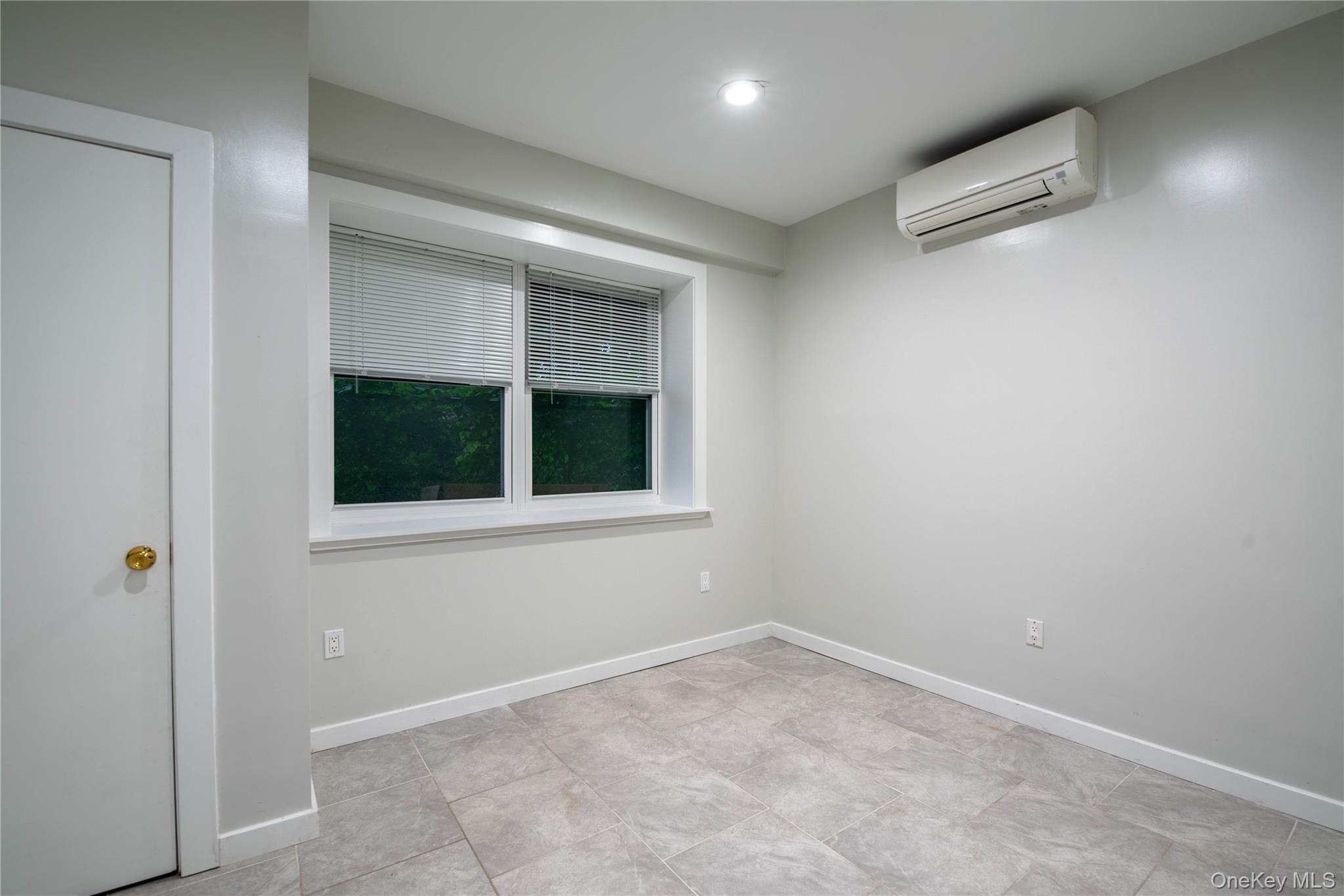 47 Lincoln Terrace Property Photo 21