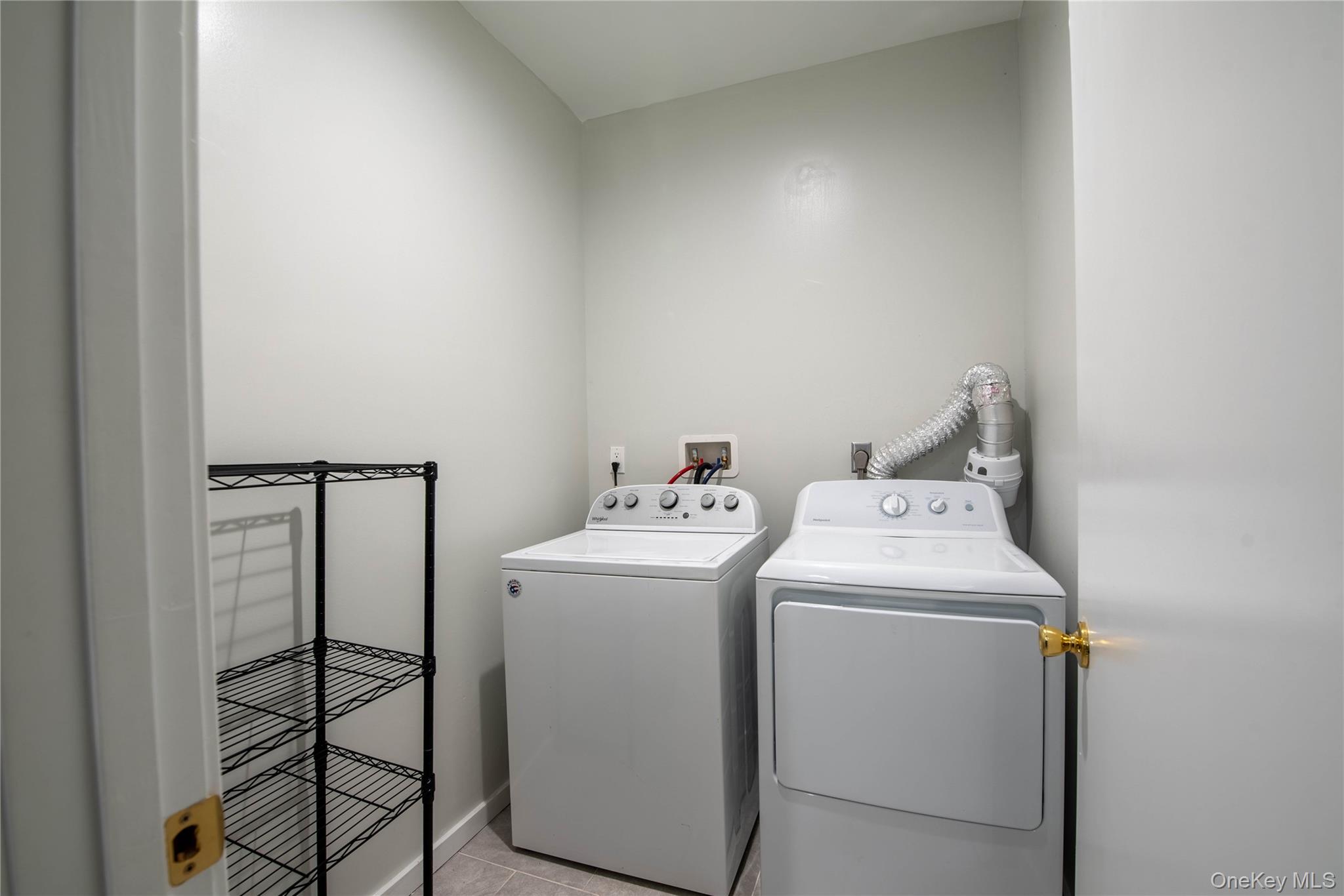 47 Lincoln Terrace Property Photo 24