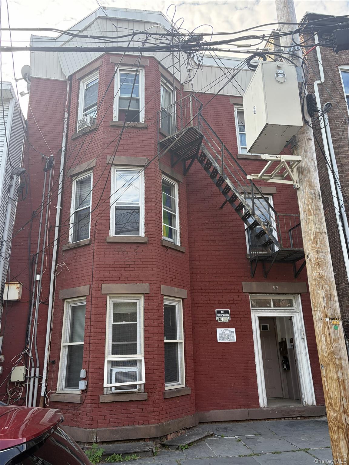53 Carpenter Avenue Property Photo 1