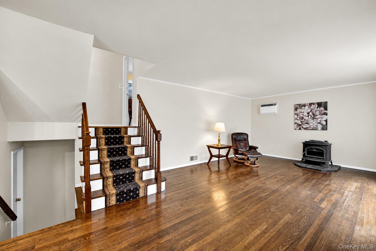 9 Verne Place Property Photo 4