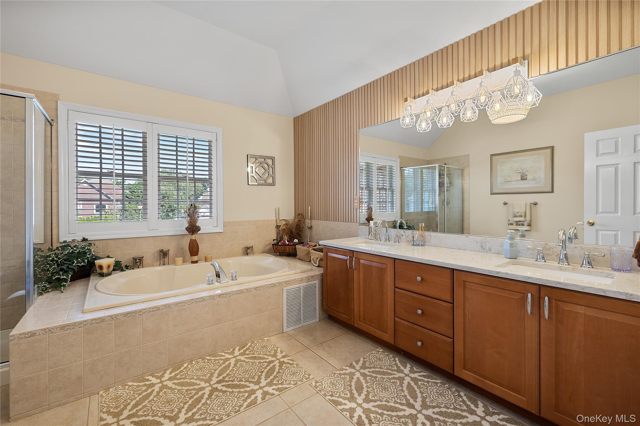 20 Millennium Court Property Photo 20