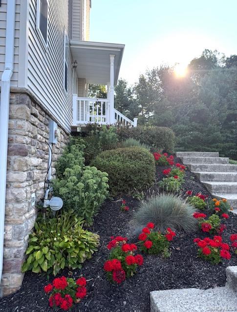 1402 Pondview Loop Property Photo 3