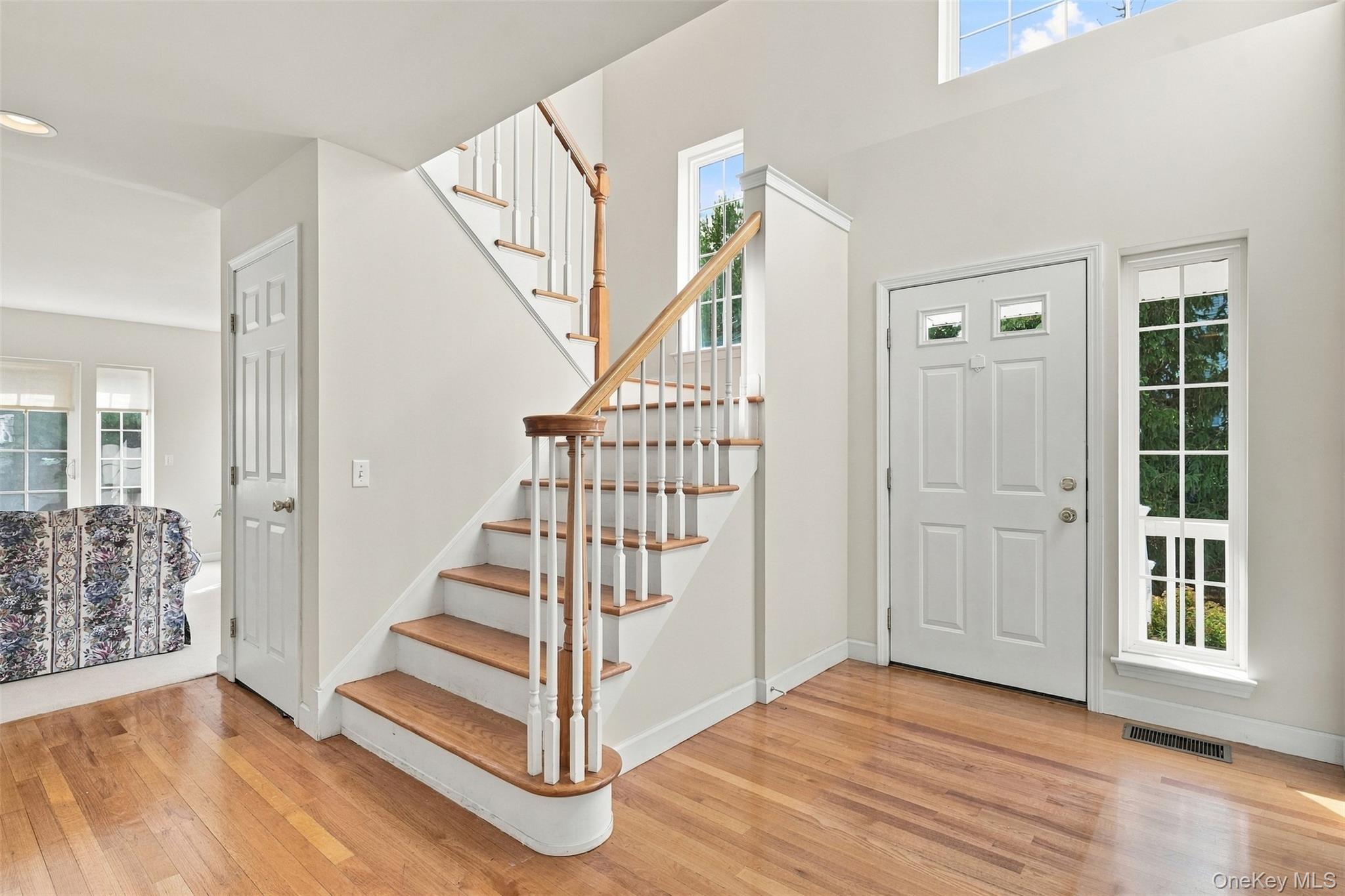 1402 Pondview Loop Property Photo 11