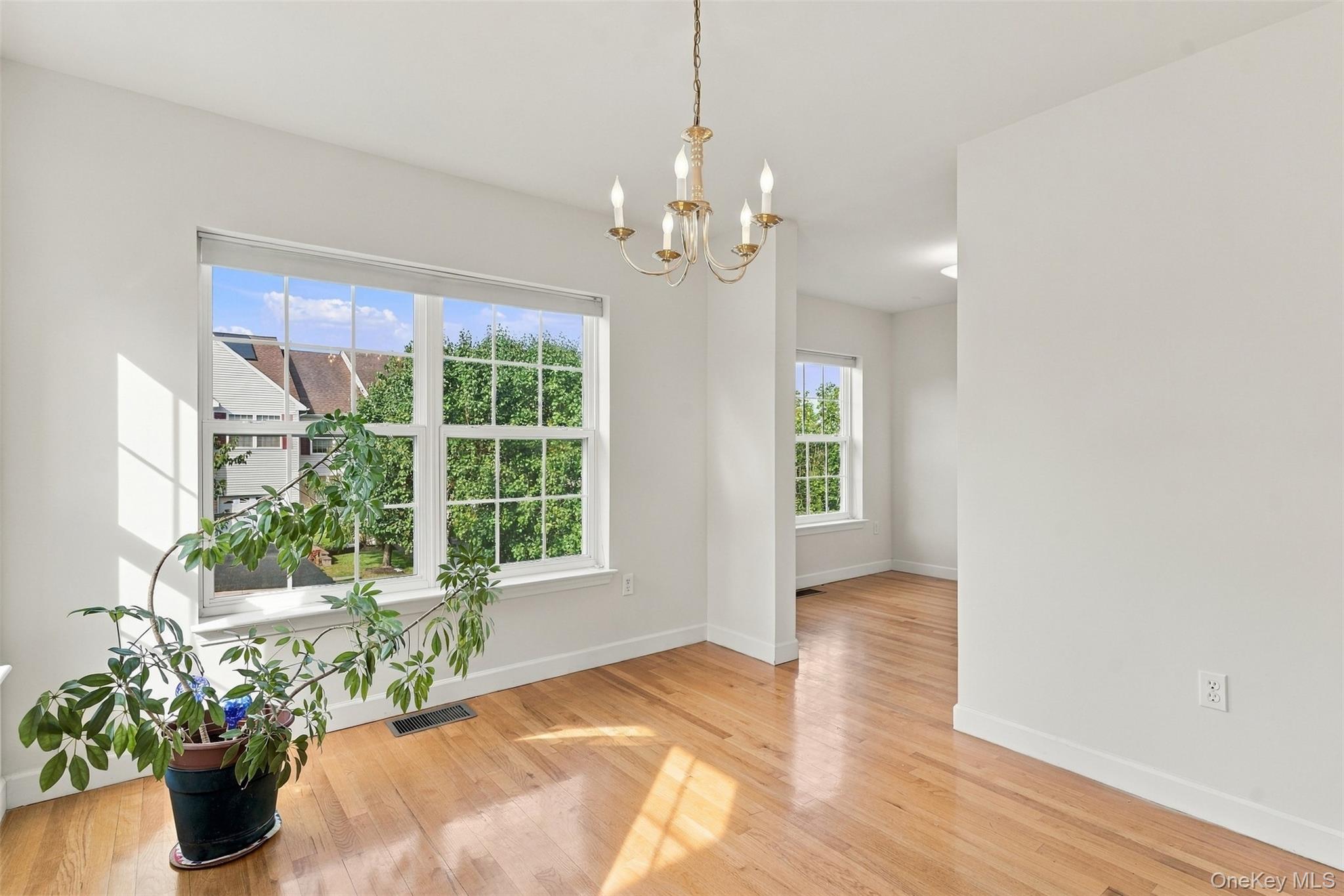 1402 Pondview Loop Property Photo 24