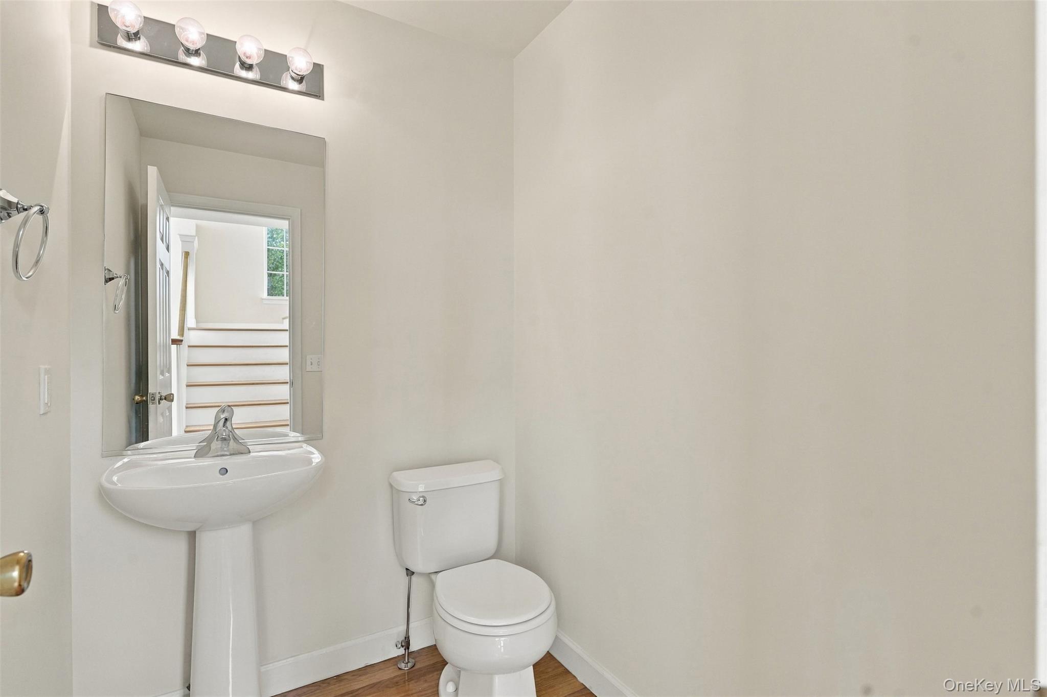 1402 Pondview Loop Property Photo 35