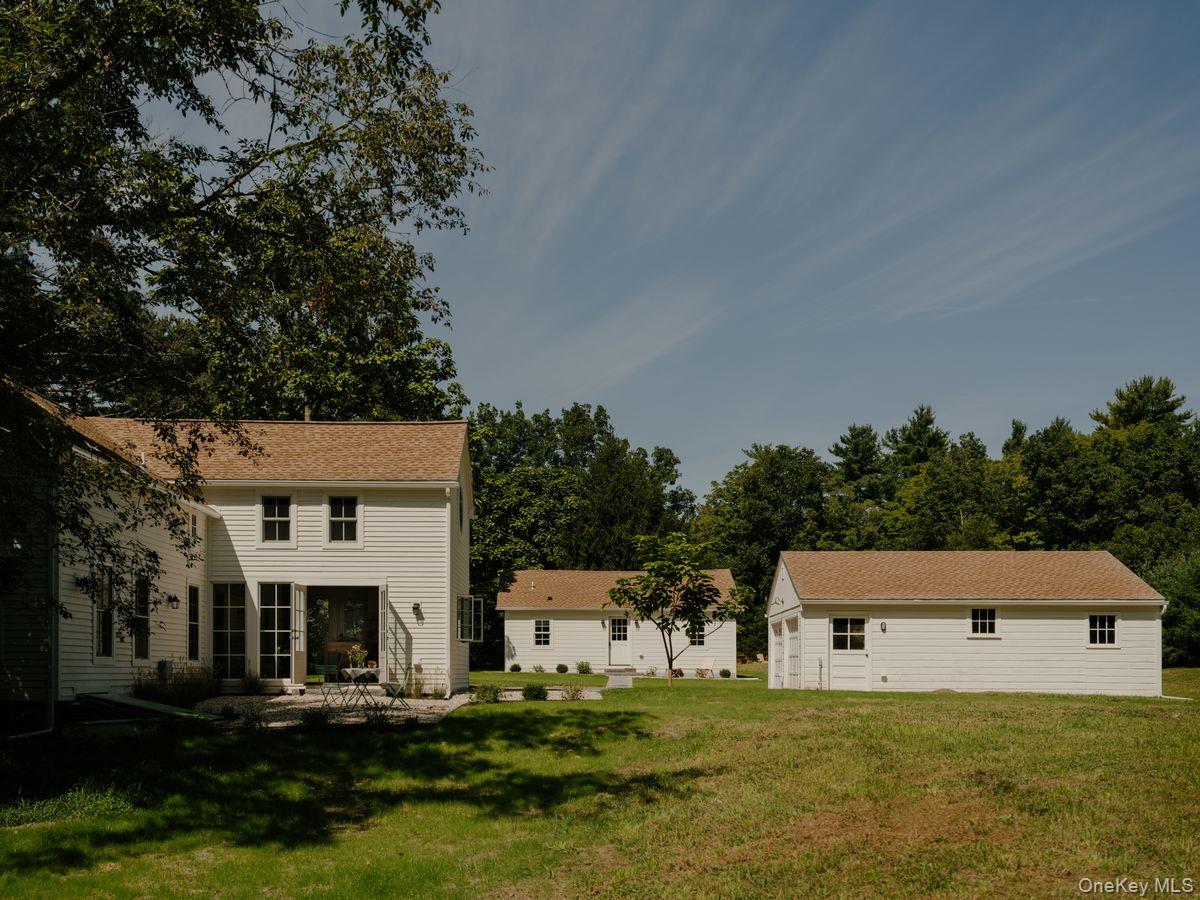 300 Band Camp Road Property Photo 2
