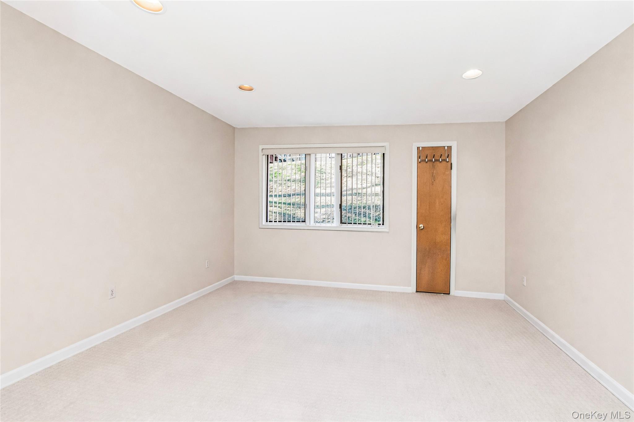 8 Davids Lane Property Photo 8