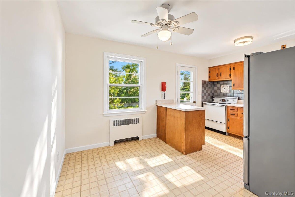 136 Sherman Avenue Property Photo 5