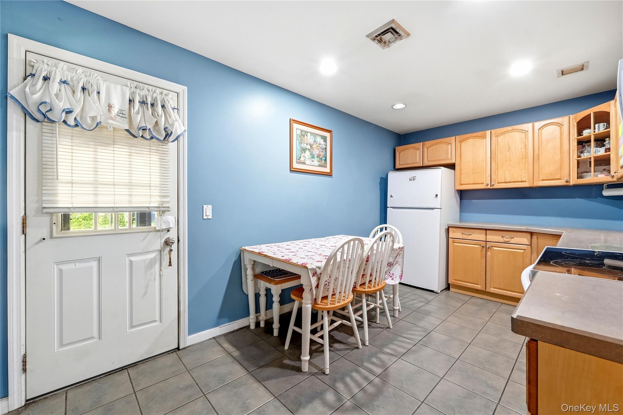 98 Smith Avenue Property Photo 11