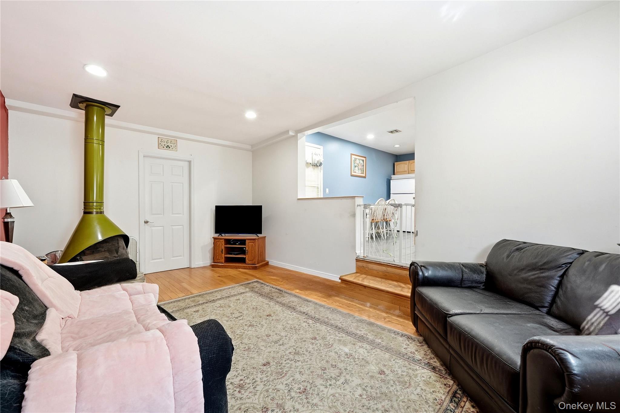 98 Smith Avenue Property Photo 15