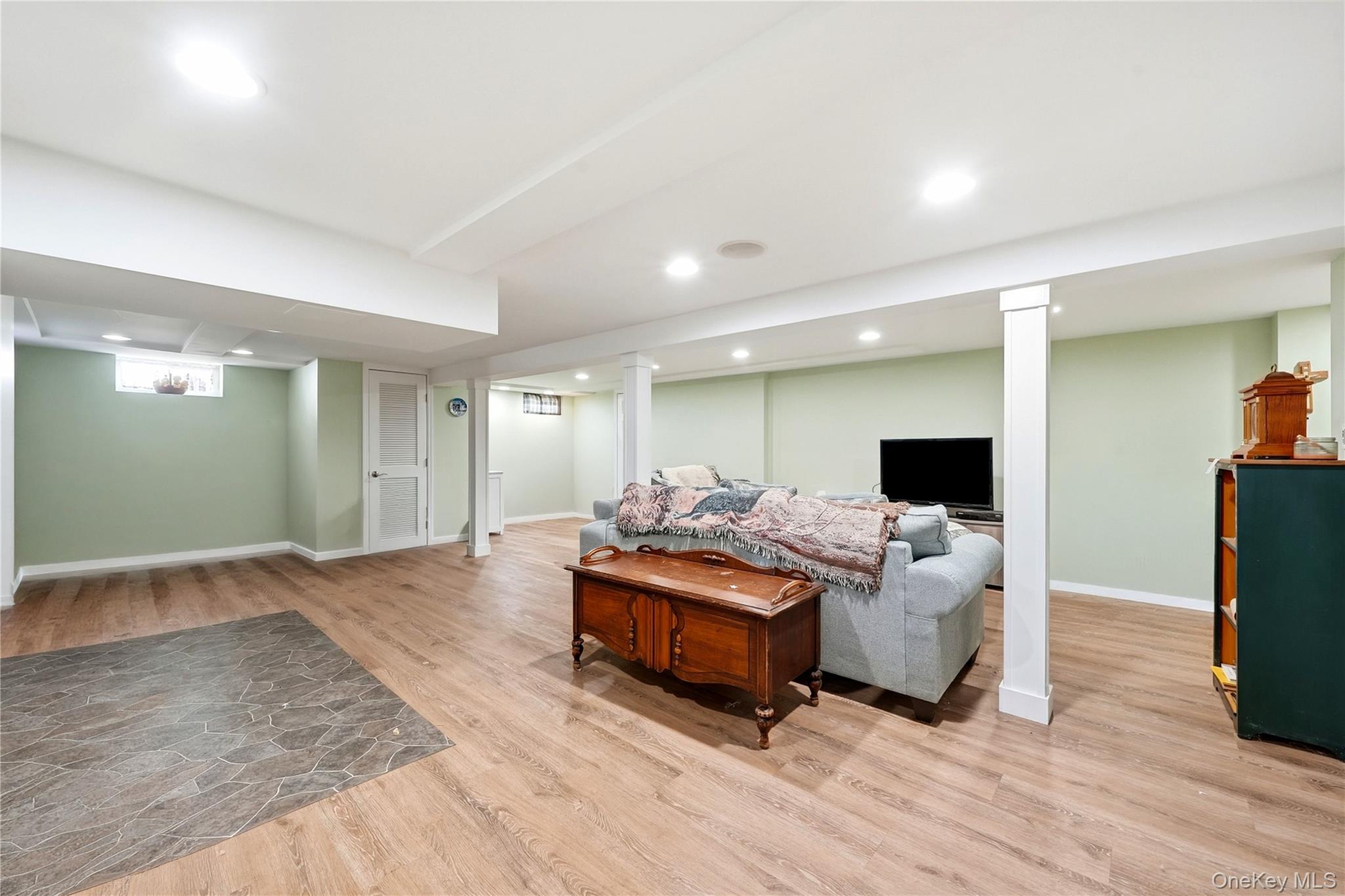 98 Smith Avenue Property Photo 22