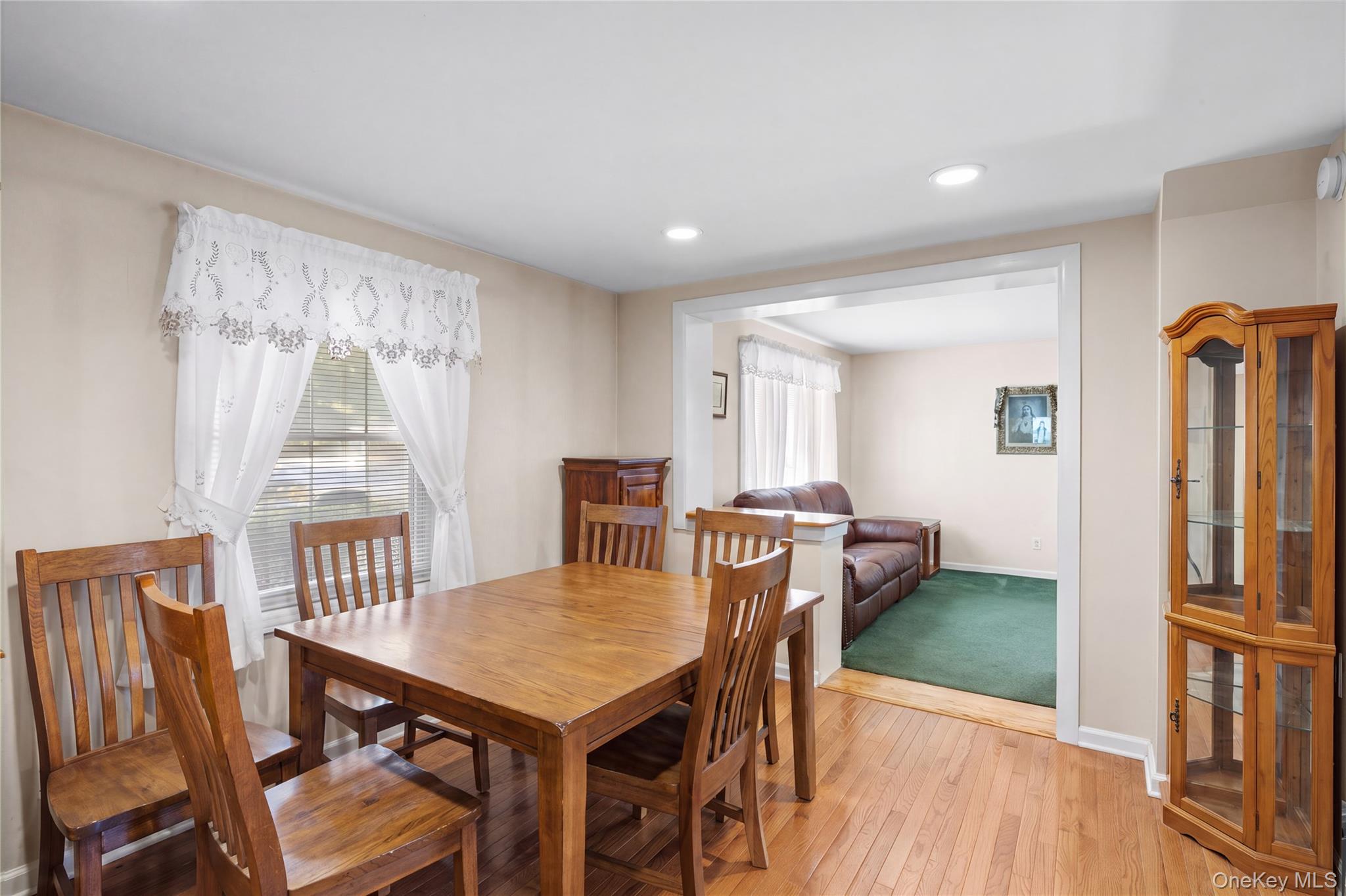 73 Ridgewood Avenue Property Photo 8