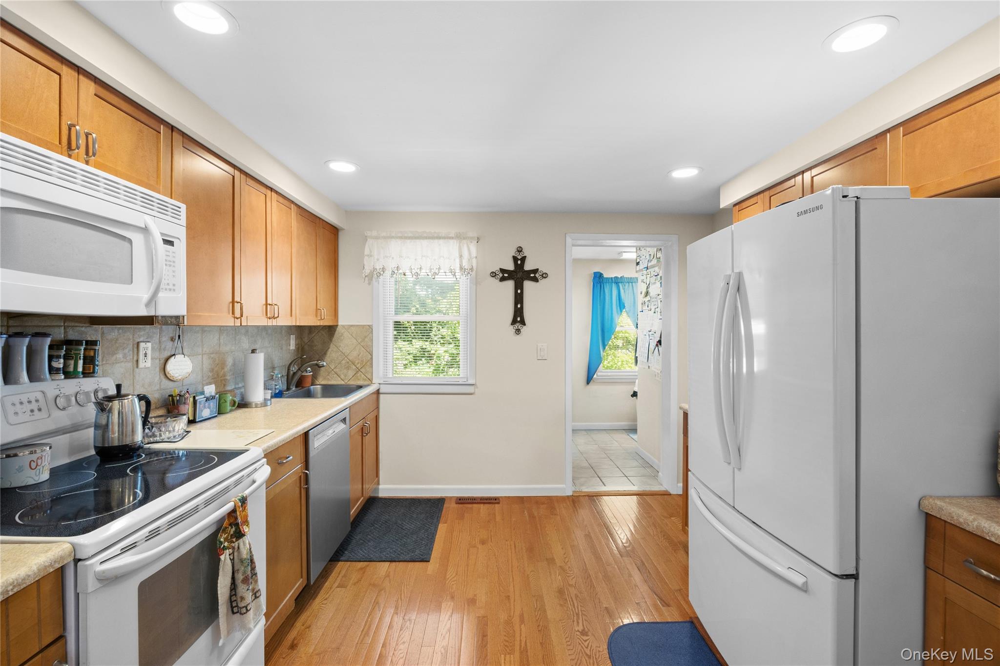 73 Ridgewood Avenue Property Photo 12