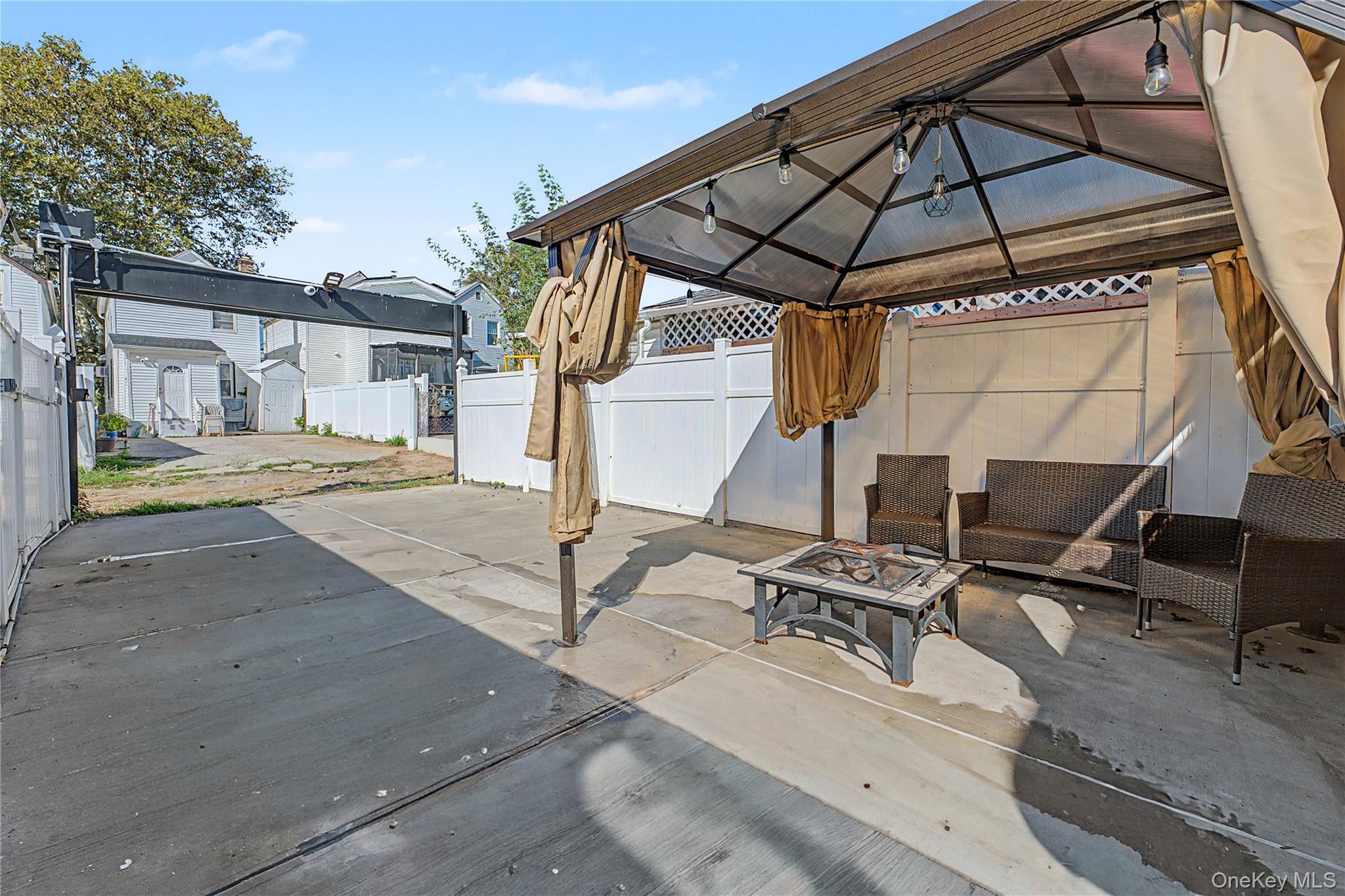11518 147th Street Property Photo 13
