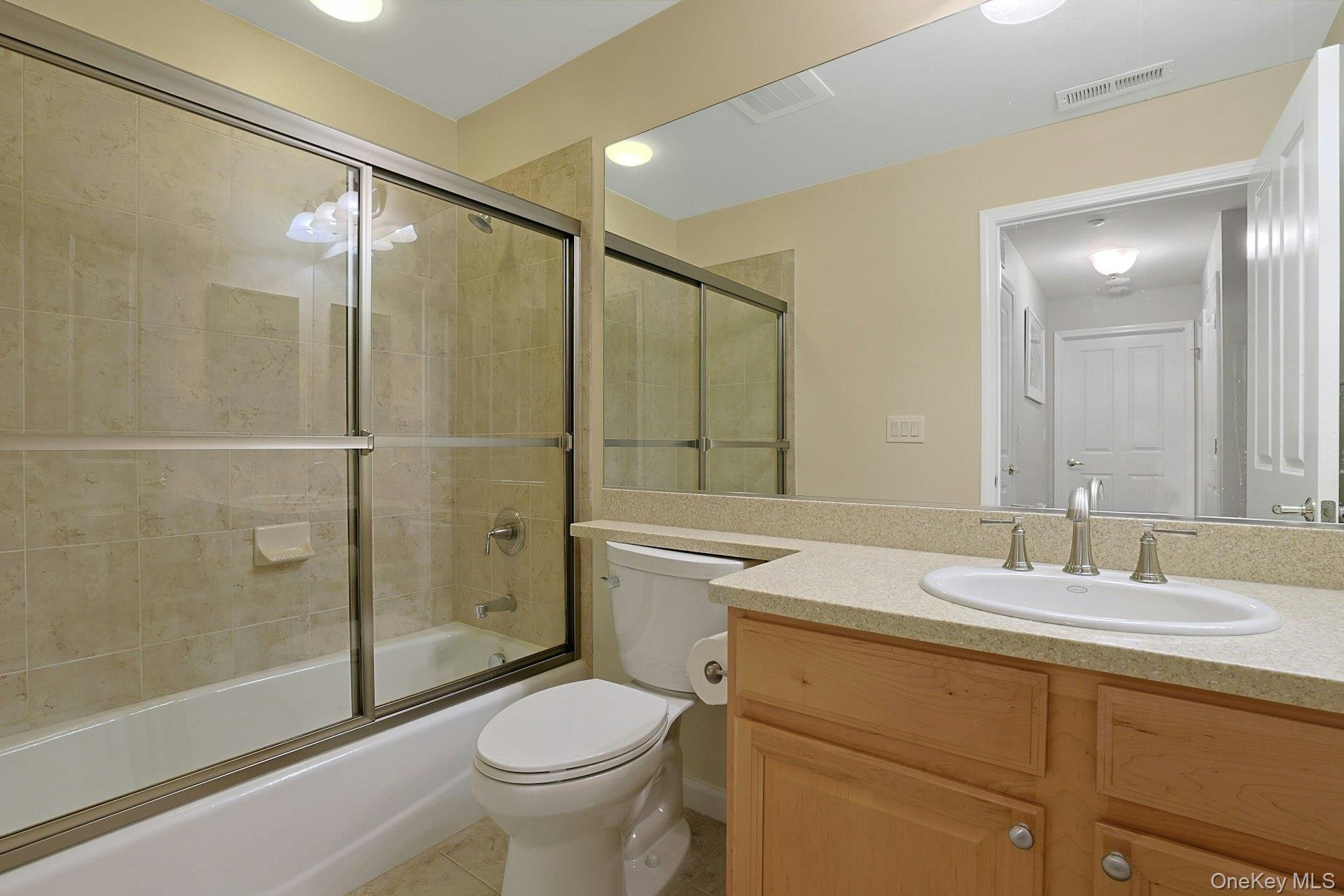 1308 Round Pointe Drive Property Photo 16
