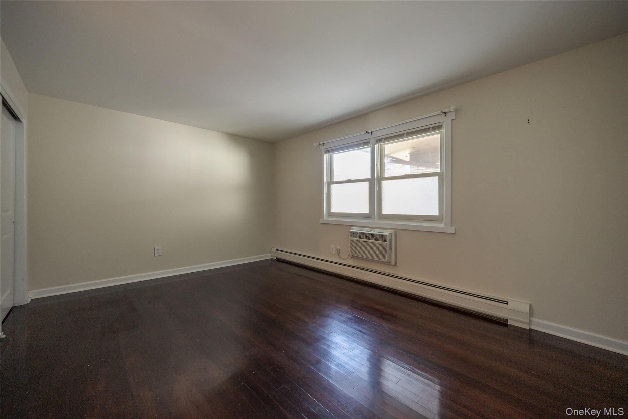 3 Church Lane N Property Photo 13
