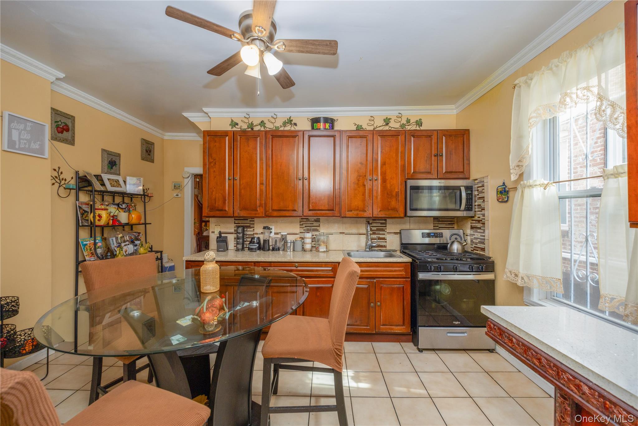 3214 Fenton Avenue Property Photo 18