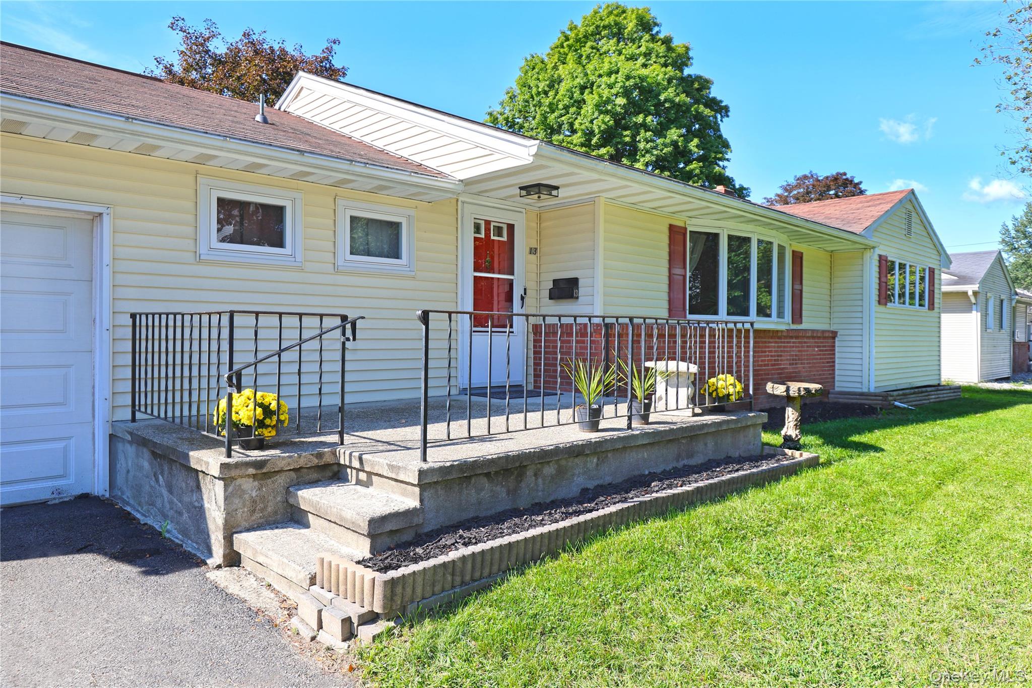 13 Edith Avenue Property Photo 2