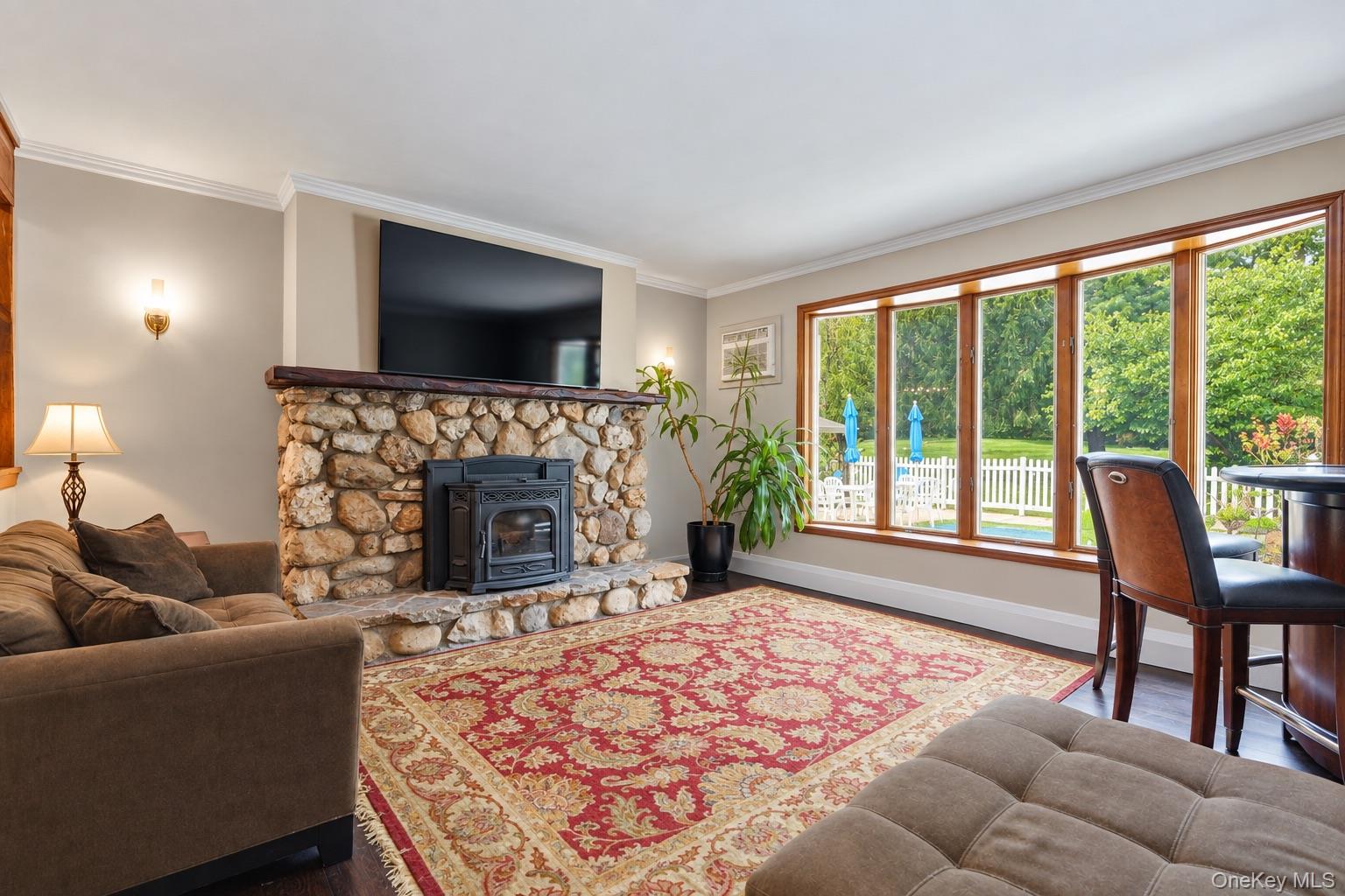 27 Bobolink Lane Property Photo 4
