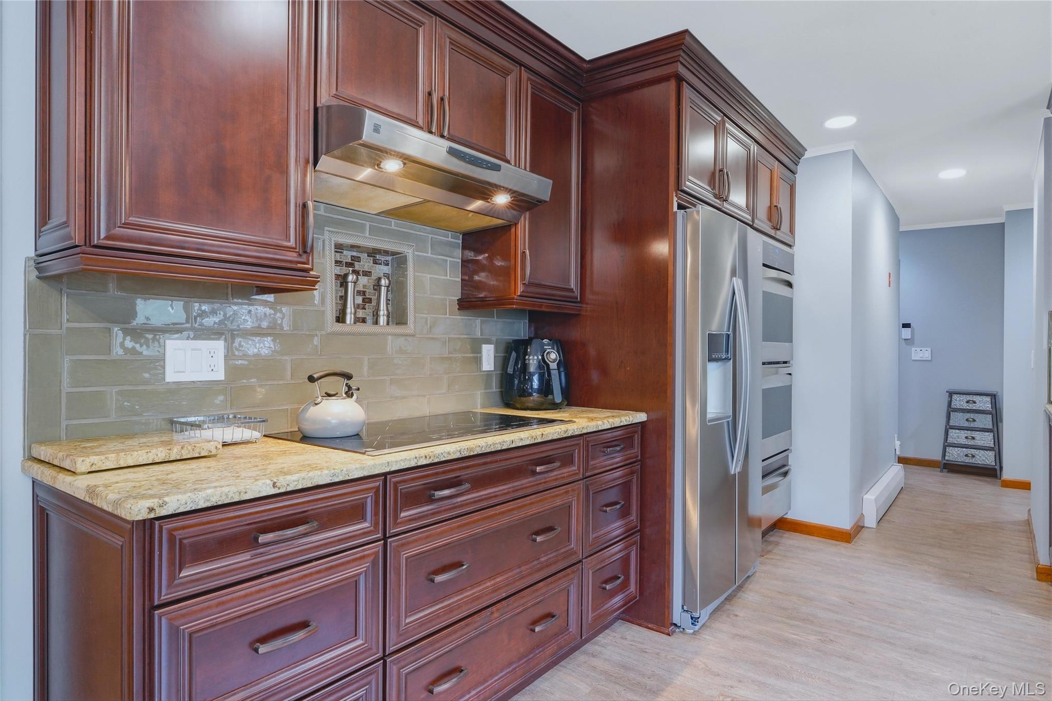27 Bobolink Lane Property Photo 6