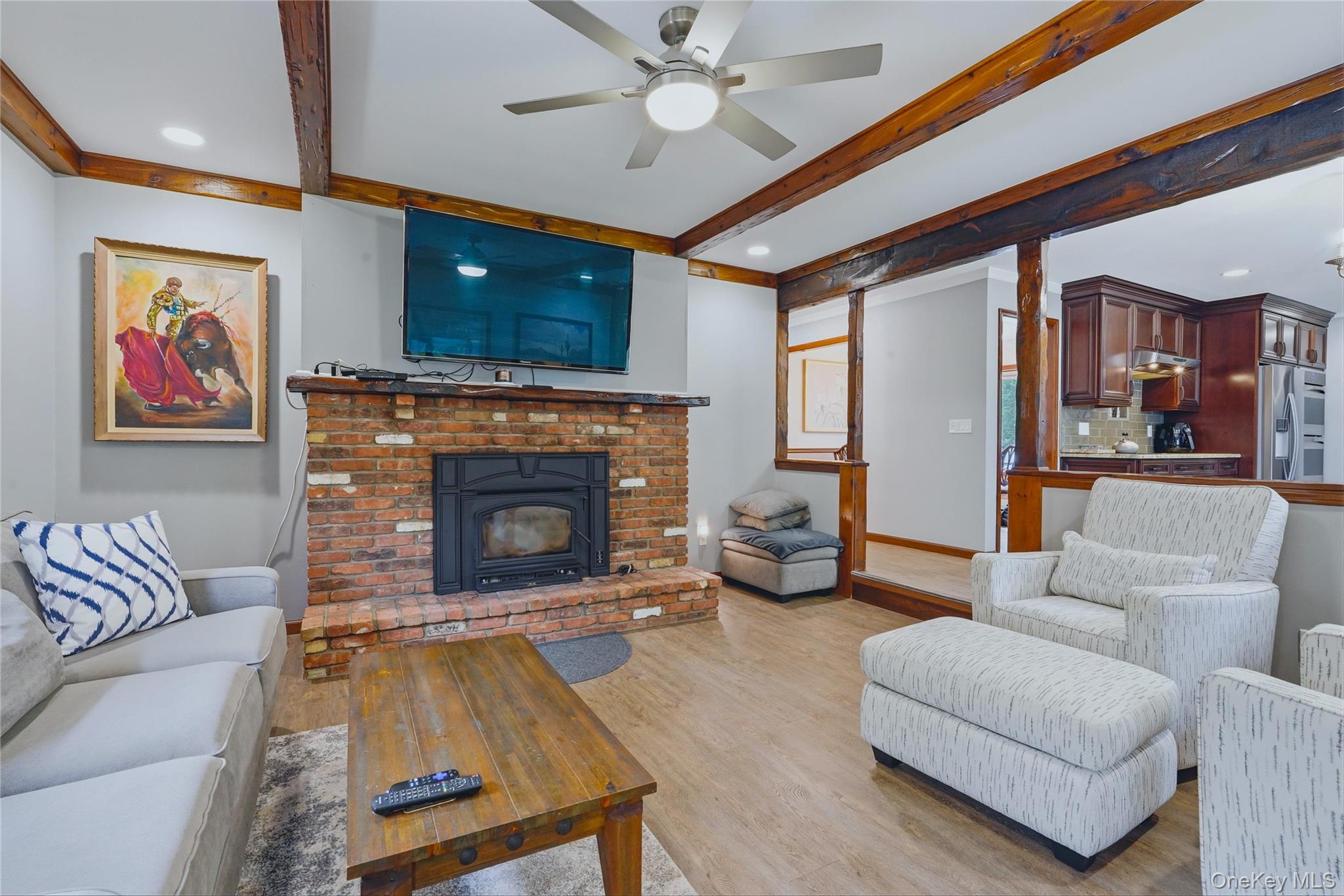 27 Bobolink Lane Property Photo 13