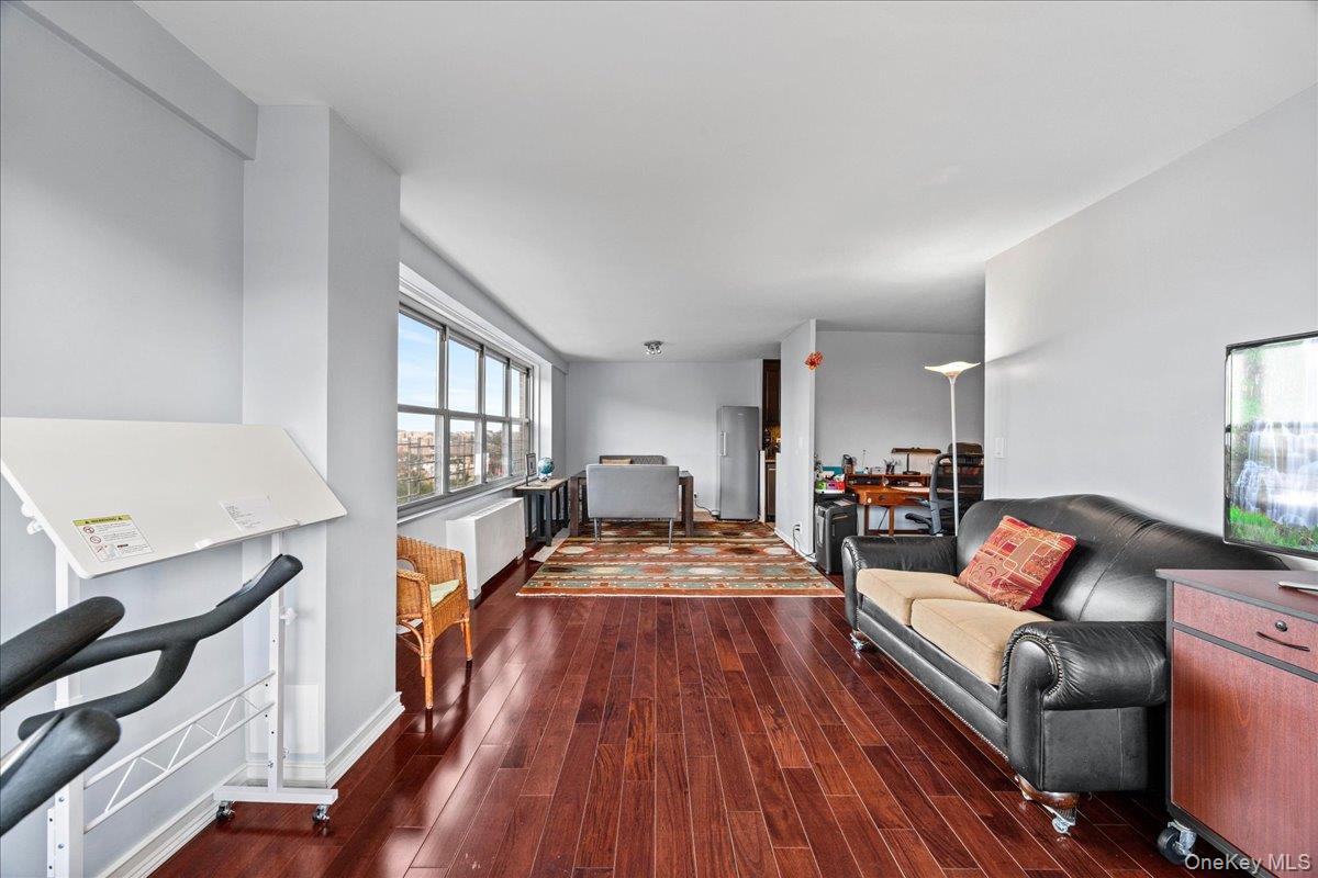555 Kappock Street 7e Property Photo 18