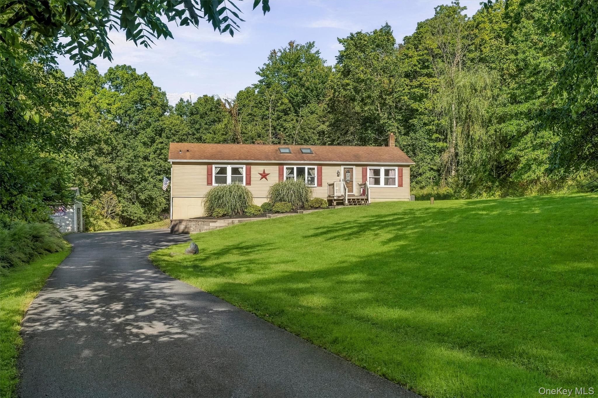 97 Heselton Drive Property Photo 3