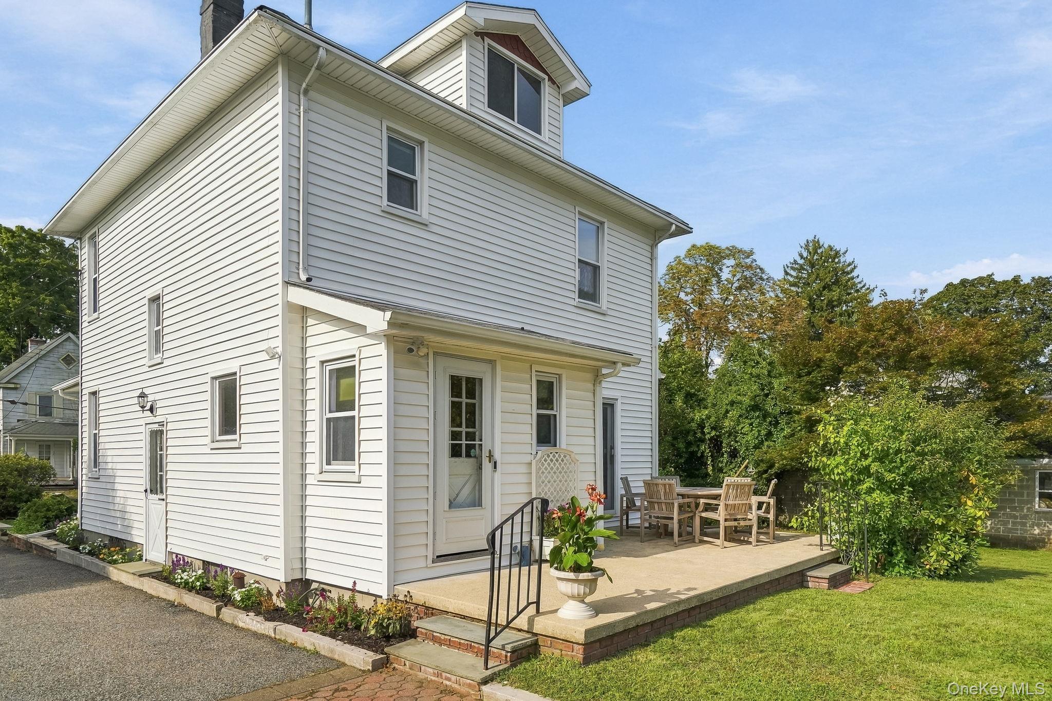 8 Lancaster Avenue Property Photo 26