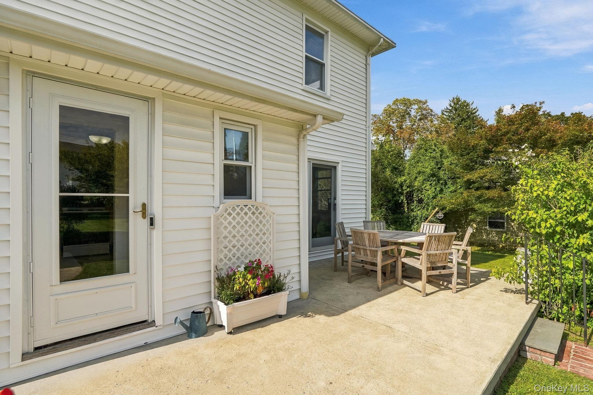 8 Lancaster Avenue Property Photo 27