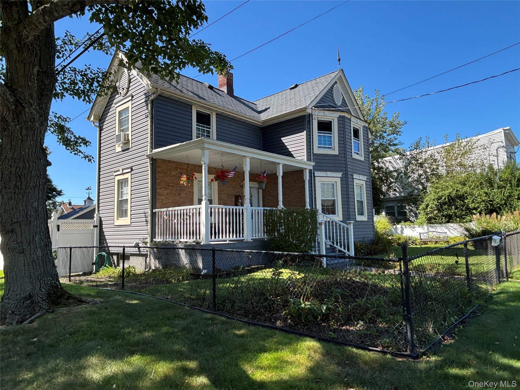 197 S 7th Street Property Photo 1