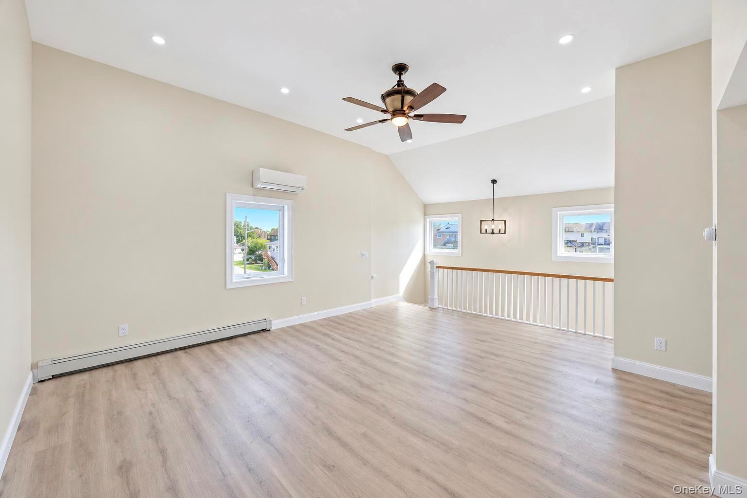 891 S Bay Street Property Photo 18