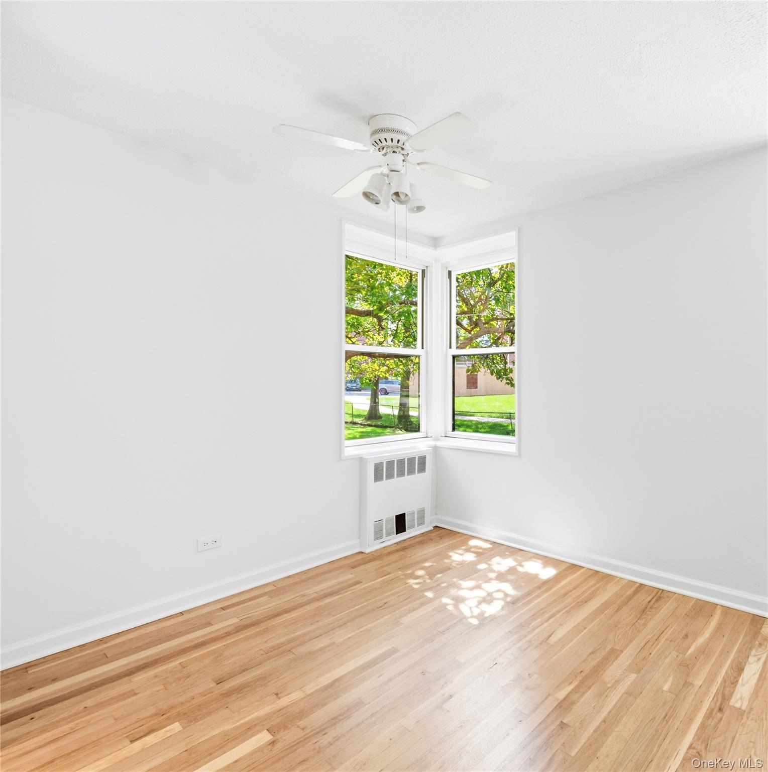 1850 211th Street 1j Property Photo 9