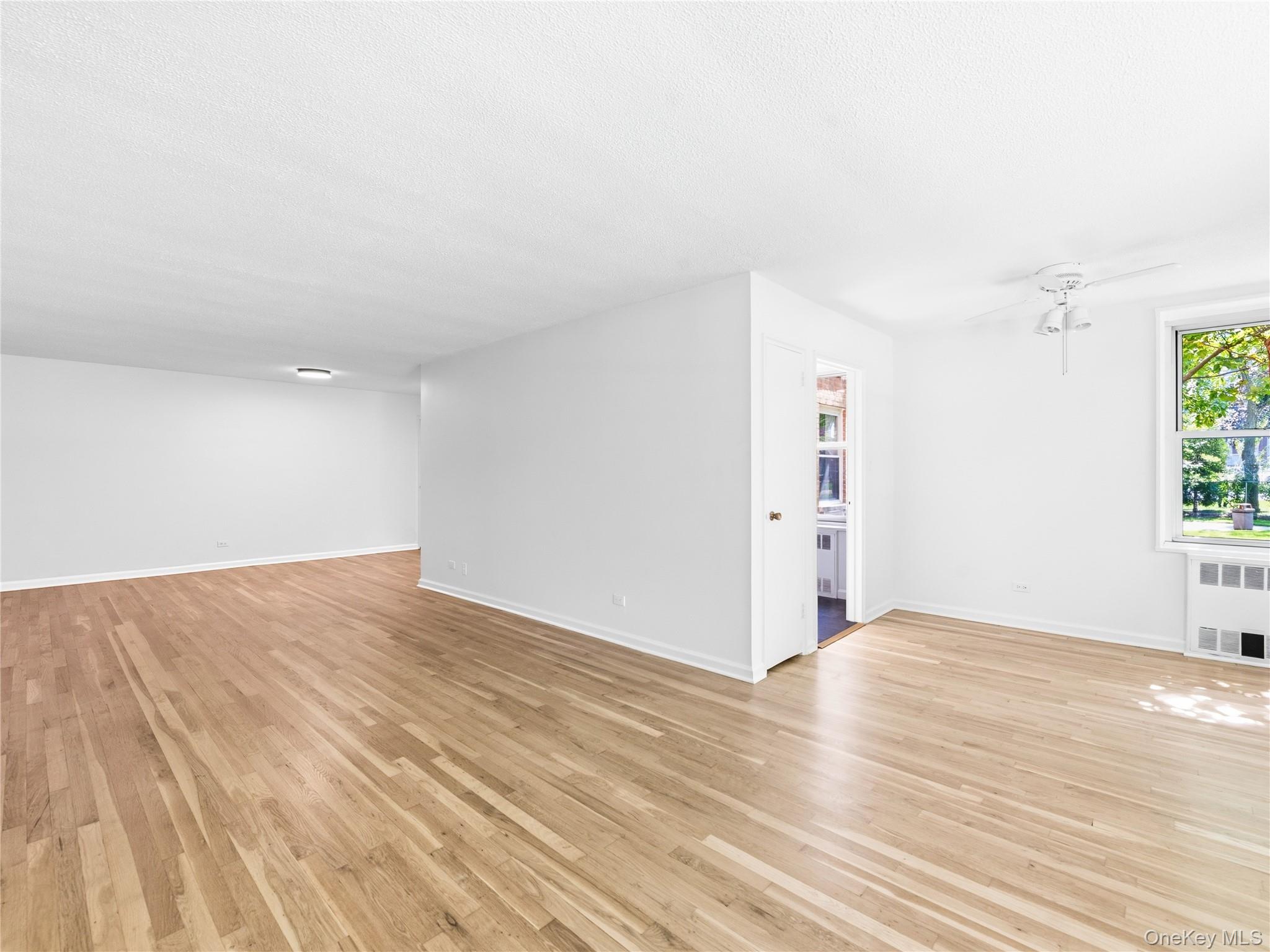 1850 211th Street 1j Property Photo 15