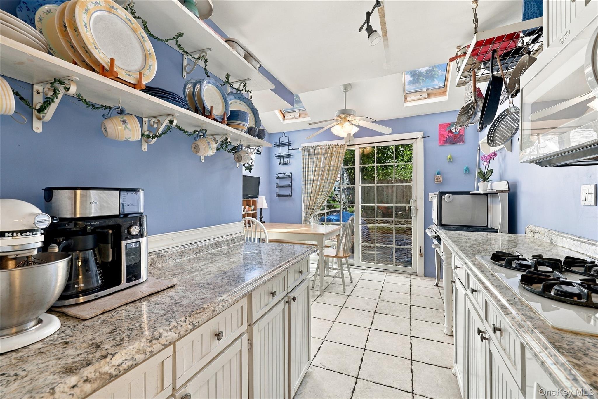 245 Buchanan Street Property Photo 11