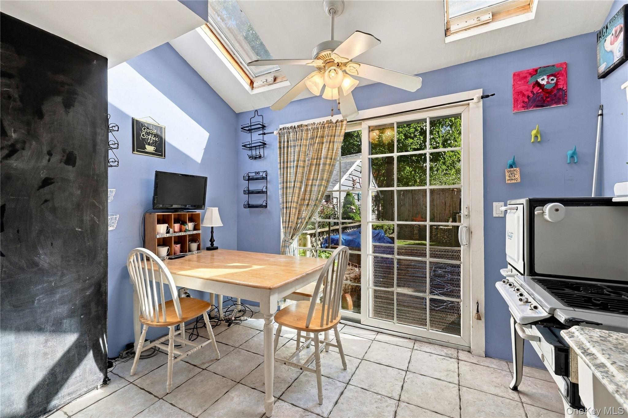 245 Buchanan Street Property Photo 12