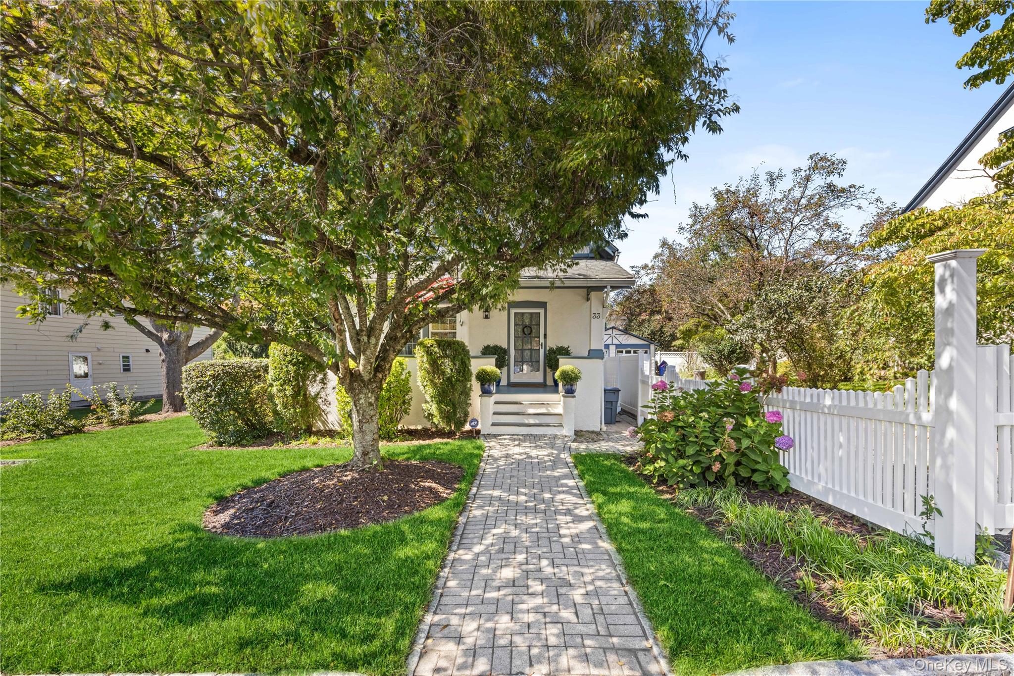 33 Cassilis Avenue Property Photo 3