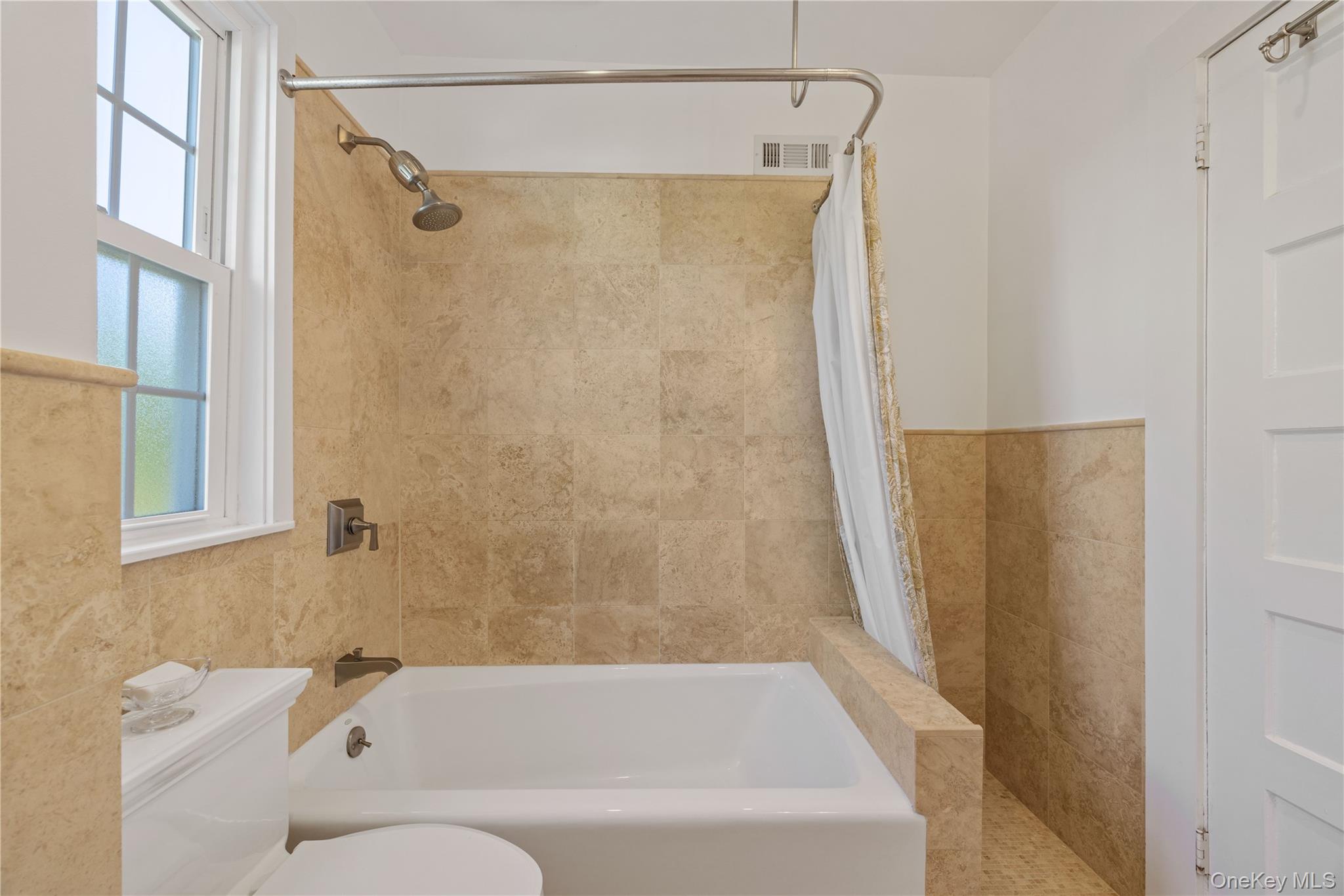33 Cassilis Avenue Property Photo 25