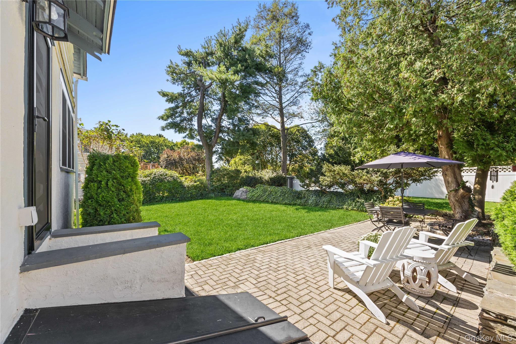 33 Cassilis Avenue Property Photo 33