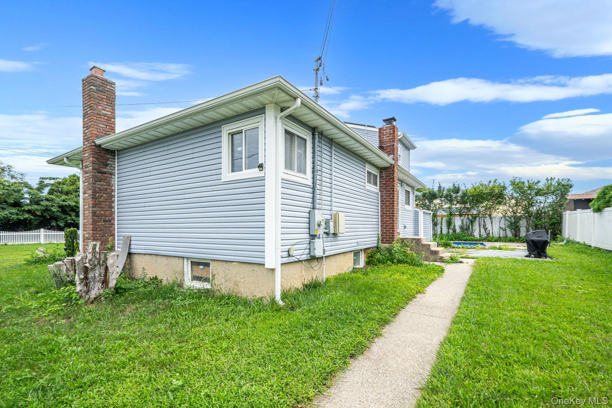 152 Alkier Street Property Photo 24