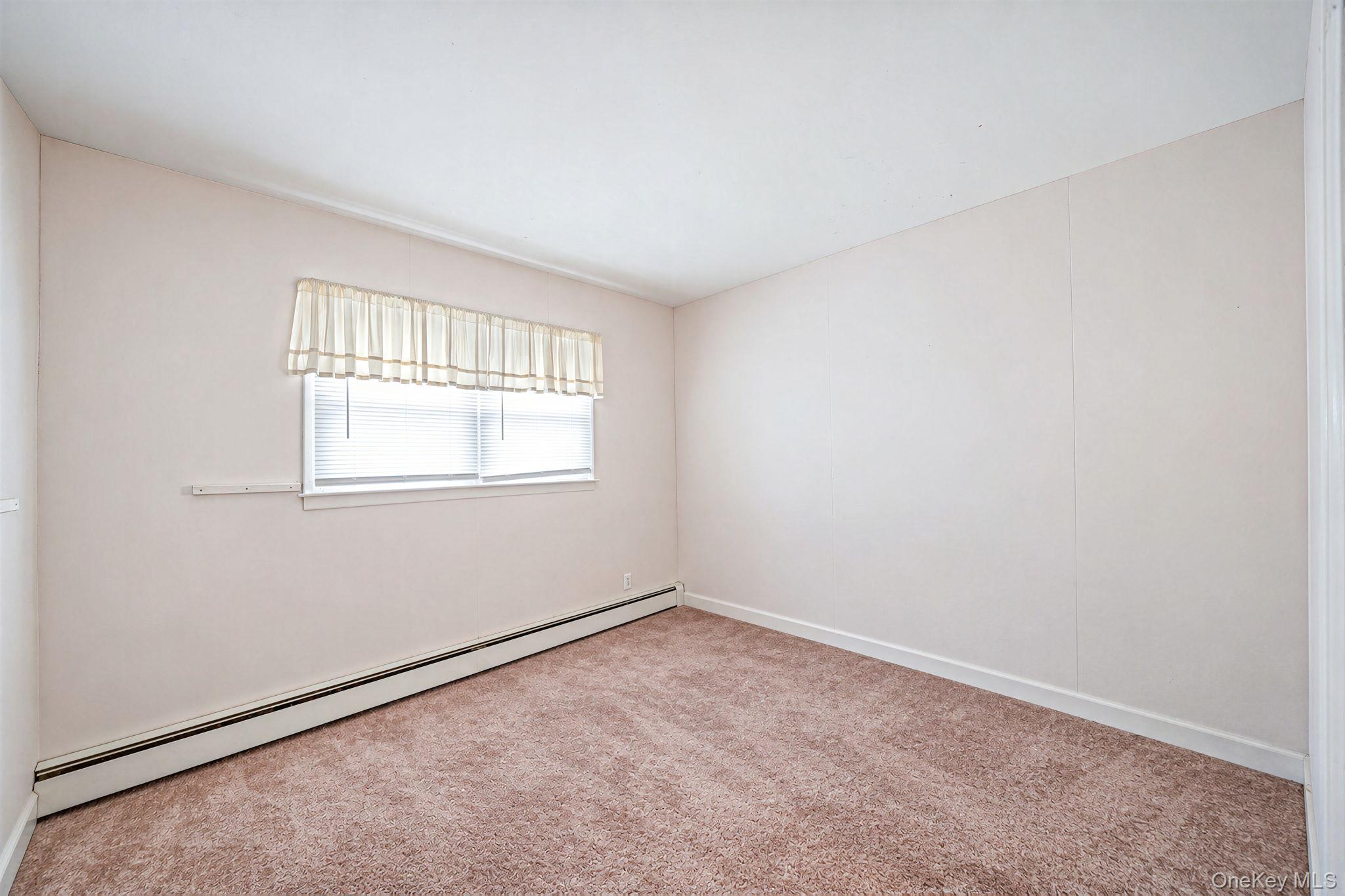 11 E Hollywood Avenue Property Photo 16